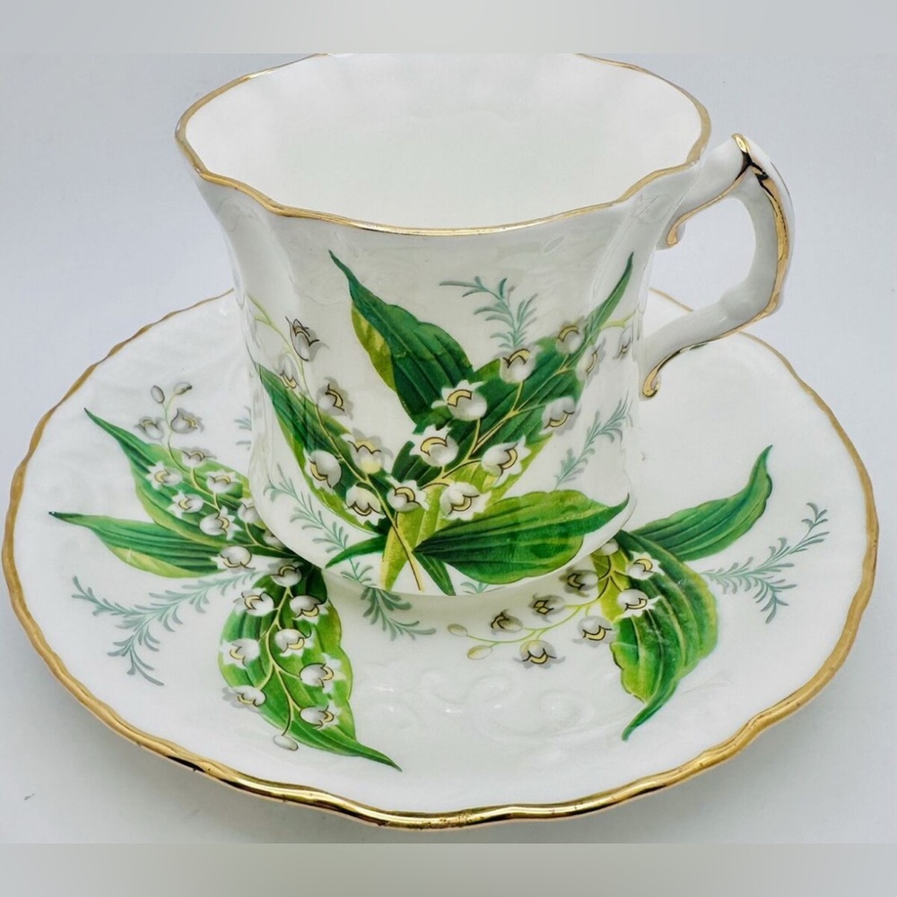 Vintage Hammersley Lily of the Valley Floral  Bone China England Teacup Saucer
